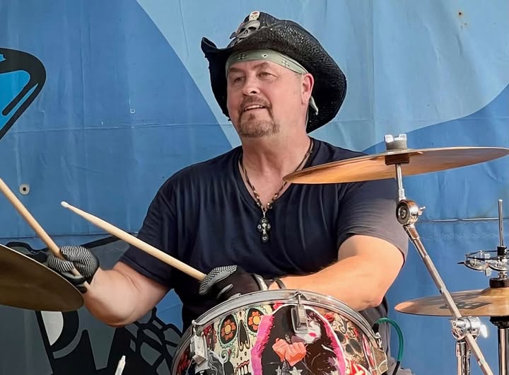 You are currently viewing Bob Davenport Toledo, OH Obituary, Sonic Temple Rock Revival and Arts Community Mourns a Talented Musician